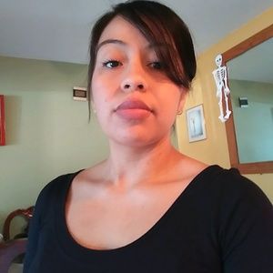 Meet your Posher, Adriana